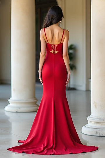 Robe de bal rouge mat fourreau spaghetti bretelles